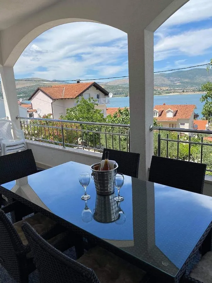 Apartament Genesis Trogir